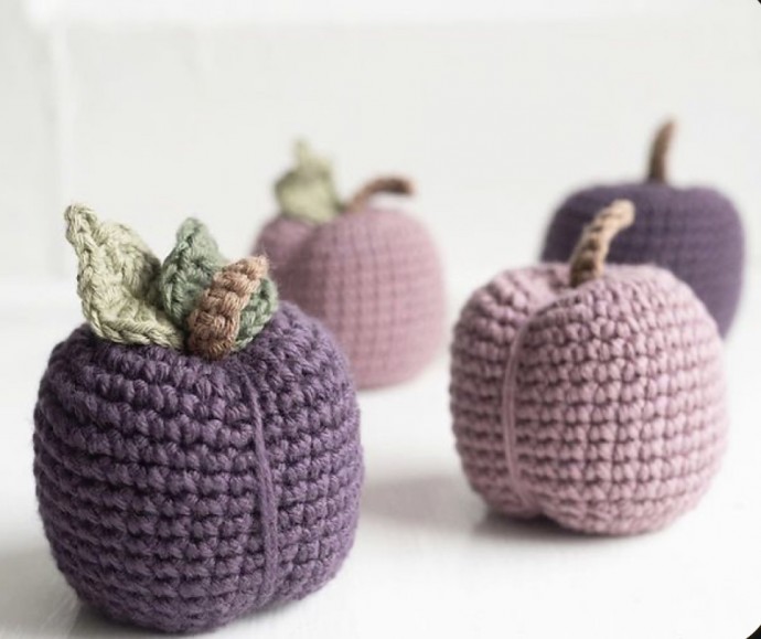 Free Yummy Crochet Plum Pattern