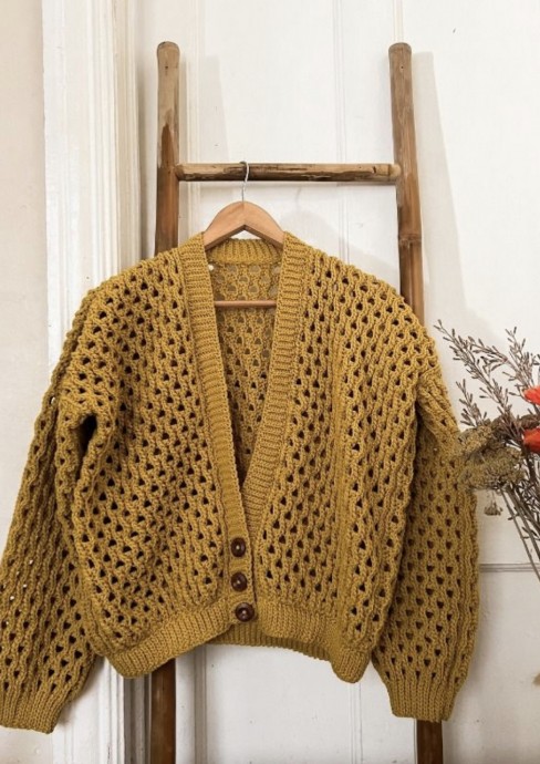 Crochet Bonfire Cardigan (Free Pattern)