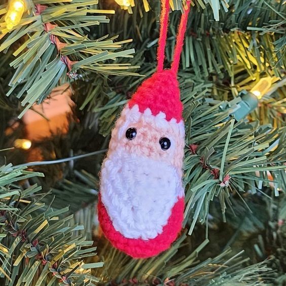 Crochet Vintage Santa Ornament