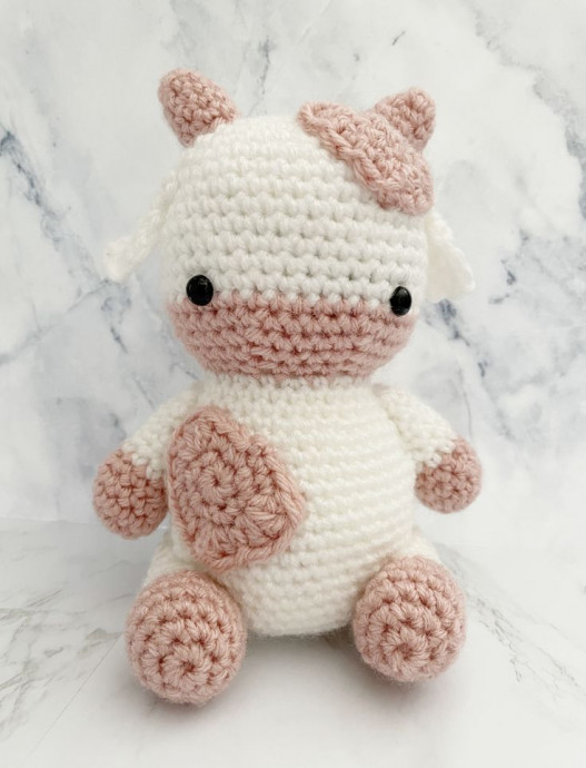 Crochet Strawberry Cow Amigurumi