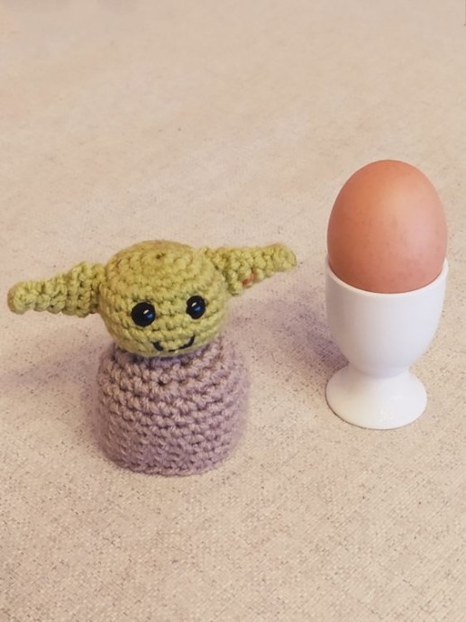 Crochet Egg Cozy Baby Yoda