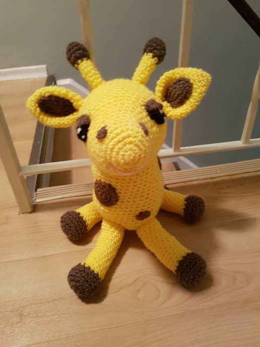 Crochet Beautiful Giraffe