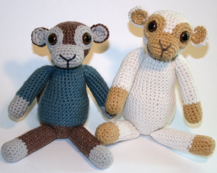 Crochet Old School Monkey Amigurumi