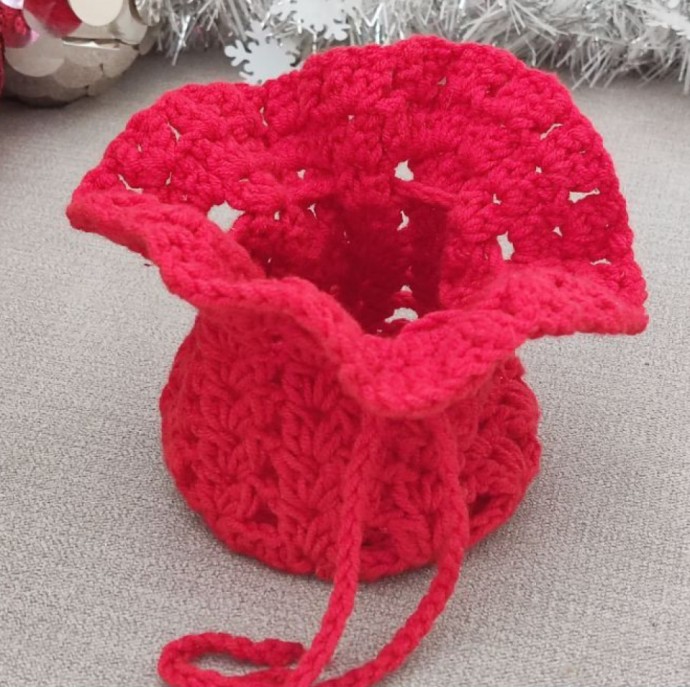 Crochet Gift Bag (Free Pattern)