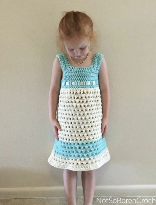 Lazy Daisy Sundress Crochet Pattern (FREE)