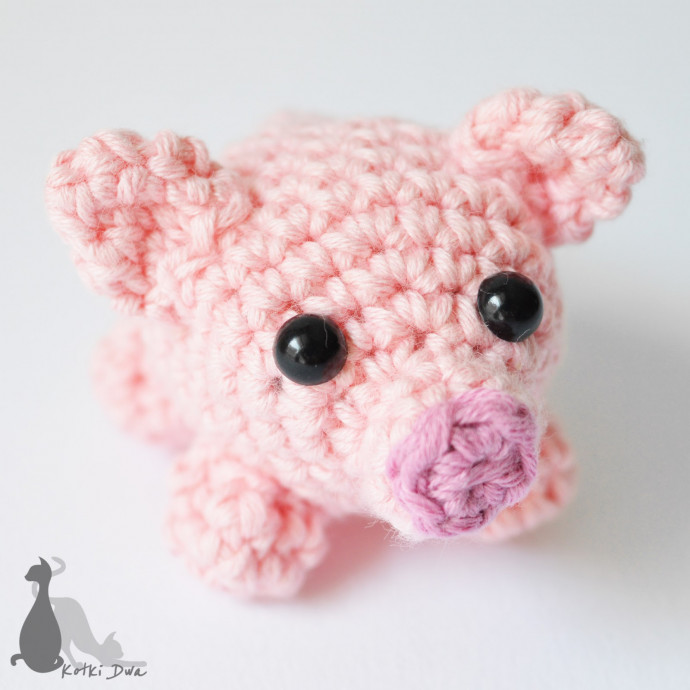 Crochet Tiny Pig