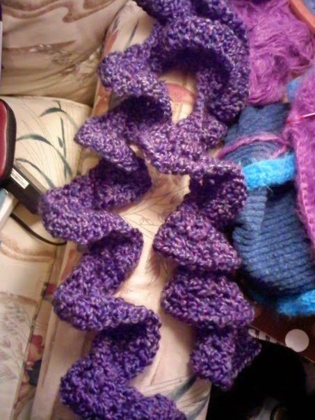 Crochet Easy Curly Scarf