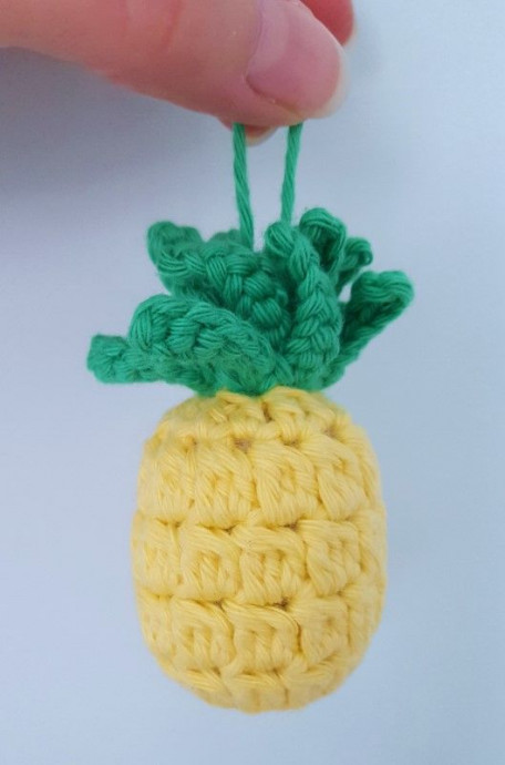 Crochet Beautiful Pineapple