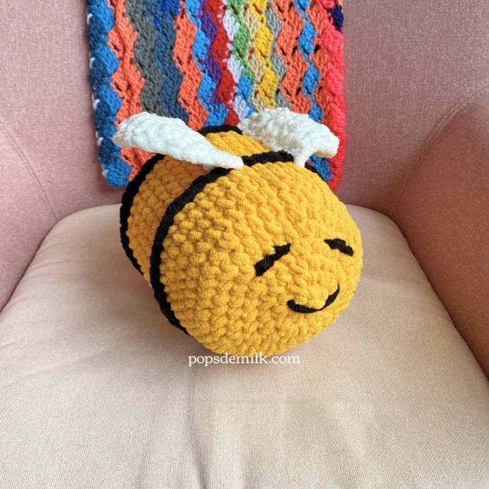 Crochet Big Amigurumi Bee