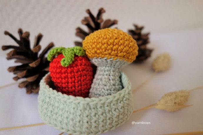 Crochet Small Mushroom