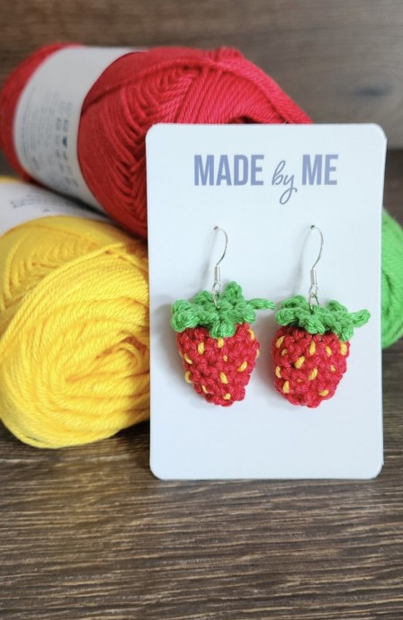 Sweet Summer Strawberries – FREE CROCHET PATTERN — Craftorator