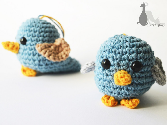 Crochet Adorable Bird