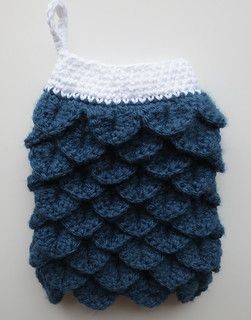 Crochet Crocodile Stitch Oven Mitt