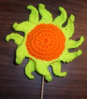 Crochet Sizzling Sun Plant Poke/Magnet