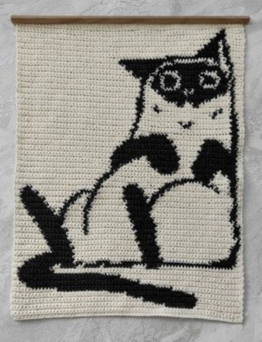 Free Crochet Pattern: Funny Cat Wall Hanging