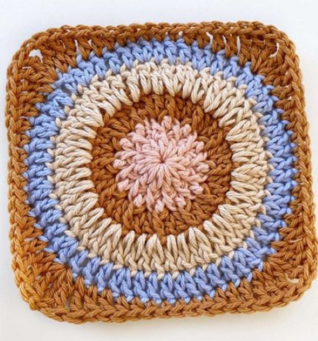 Crochet the Retro Granny Square (Free Pattern)