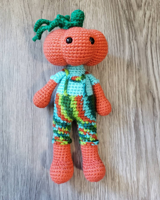 Crochet Pumpkin Man