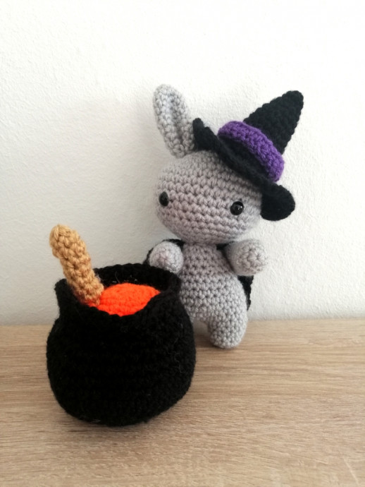 Crochet Halloween Witch Bunny