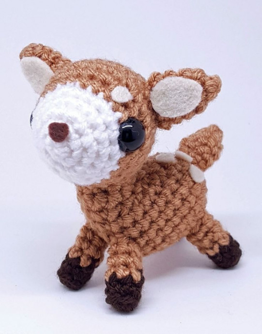 Crochet Kelp the Deer