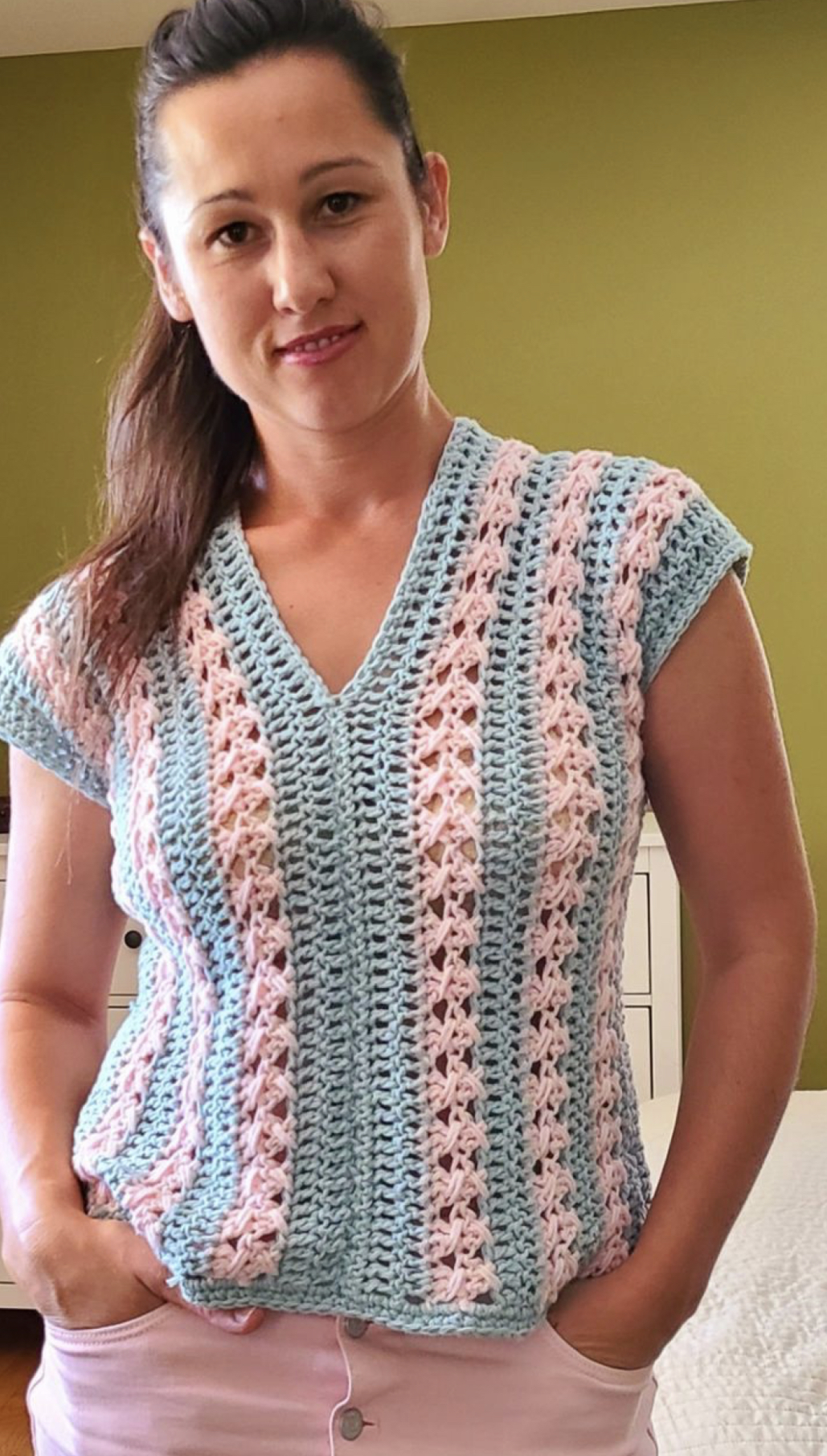 the-perfect-crochet-top-free-pattern-free-crochet-pattern-craftorator