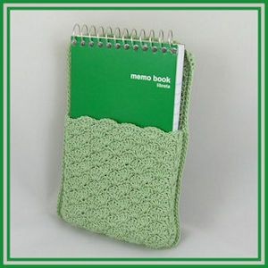 Crochet Shell Stitch Fridge Pocket