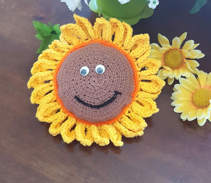 Crochet Sunflower Amigurumi