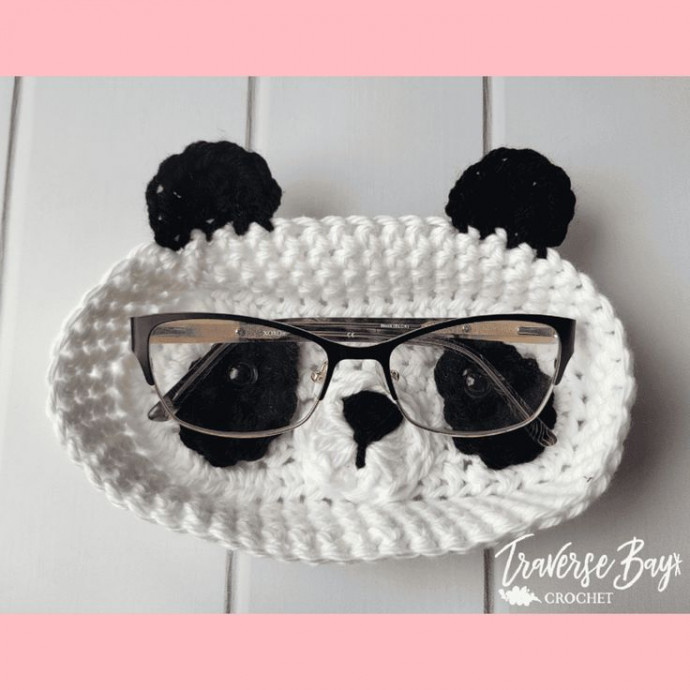 Crochet Panda Glasses Holder