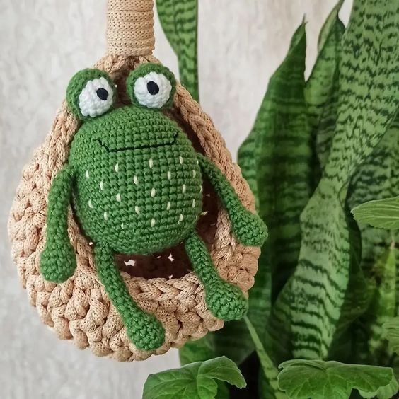 Crochet Little Frog Amigurumi