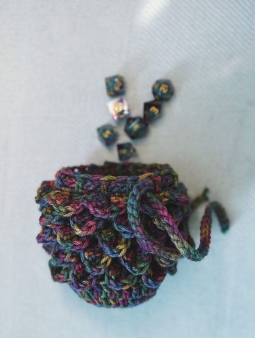 Crochet Dragon Scale Dice Bag (Free Pattern)