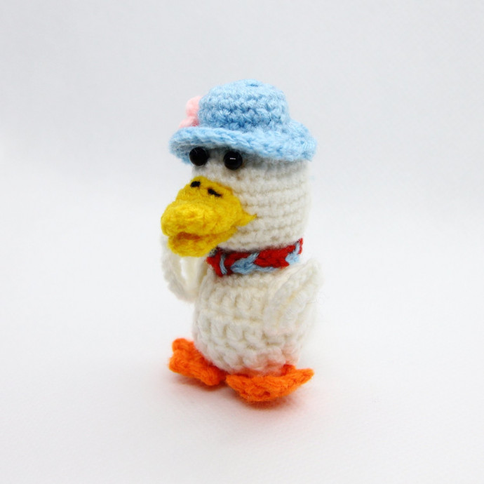 Crochet Beautiful Duck