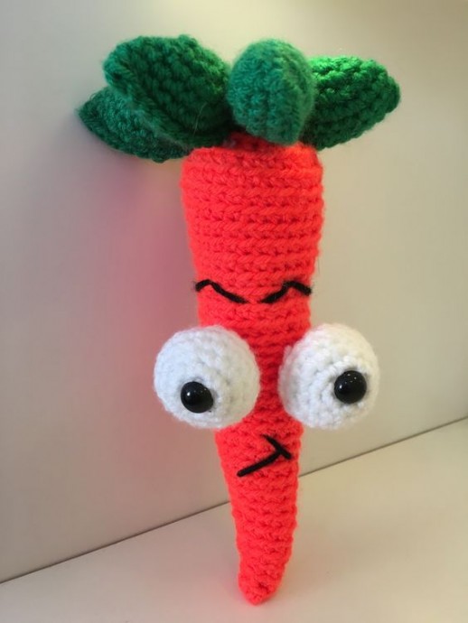 Crochet Leif Carrot