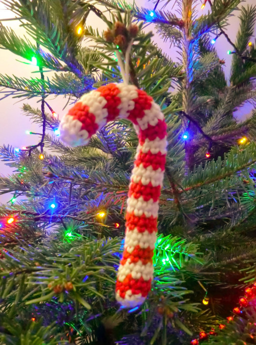 Crochet Candy Cane