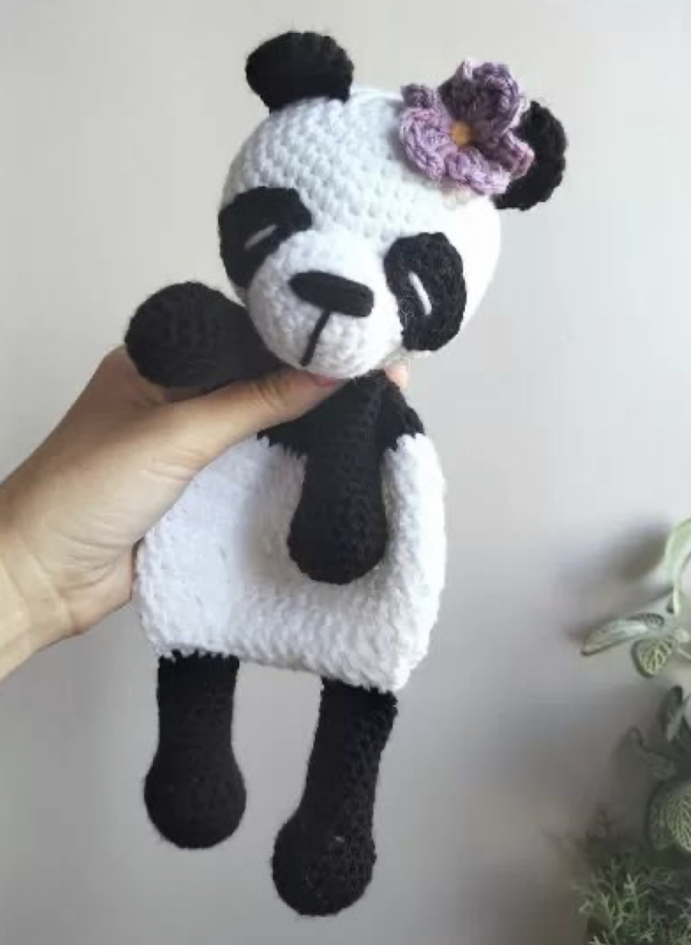 Panda Bear Snuggler FREE CROCHET PATTERN — Craftorator