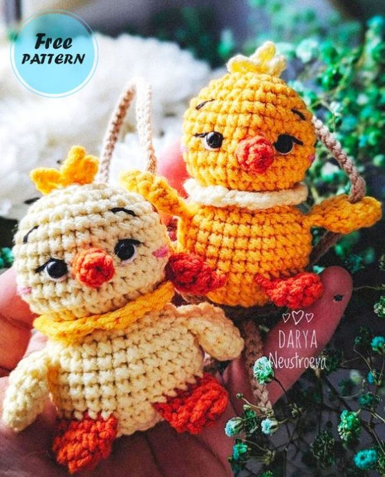 Crochet Baby Chick on Swing