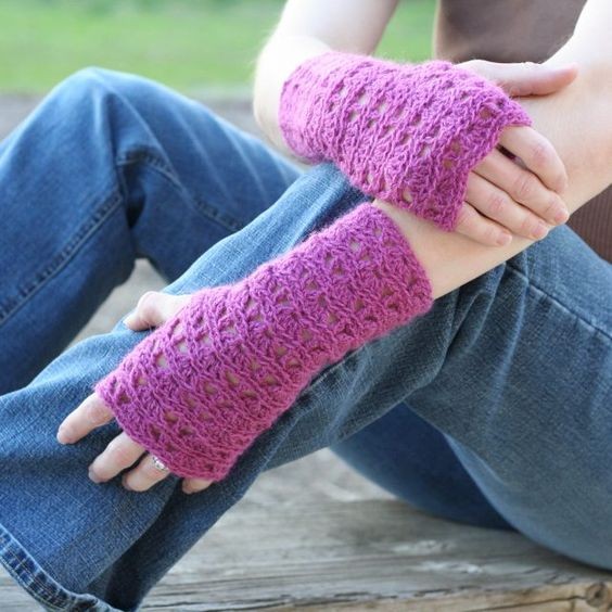 Crochet Ripple Lace Fingerless Gloves