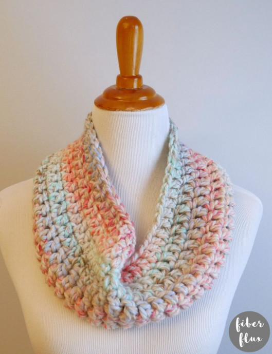 Crochet Beautiful Cowl