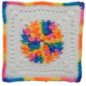 Crochet Clusters in the Center Square