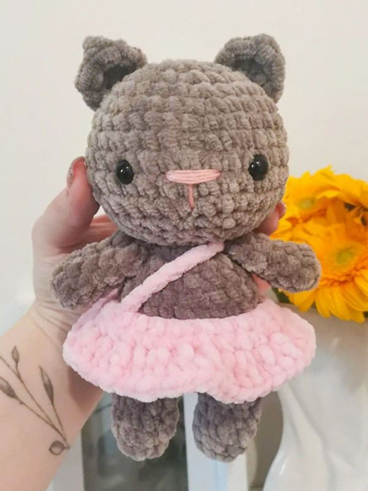 Crochet Adorable Amigurumi Cat