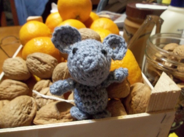 Crochet Little House-Mouse