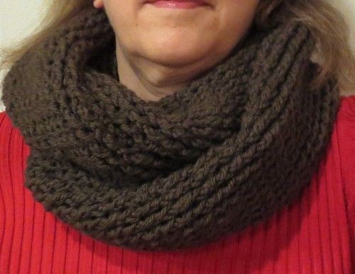 Crochet Twisted Cowl Scarf