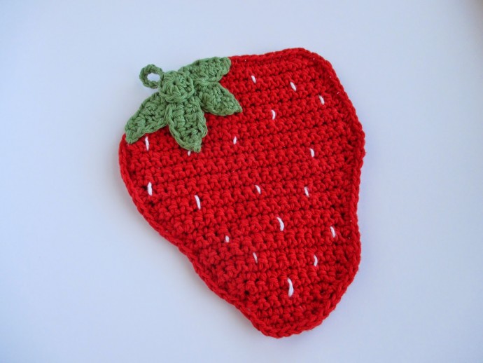 Crochet Strawberry Potholder