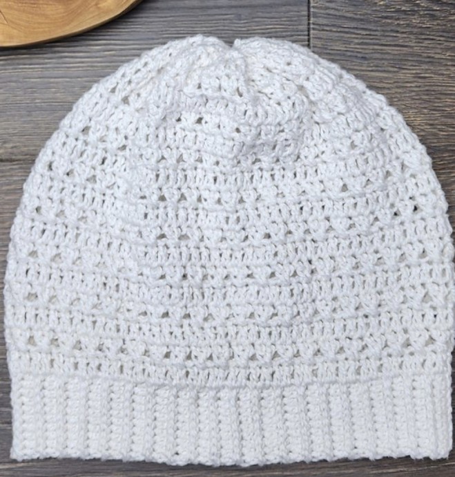 Free Crochet Pattern: Crossing the Gap Hat