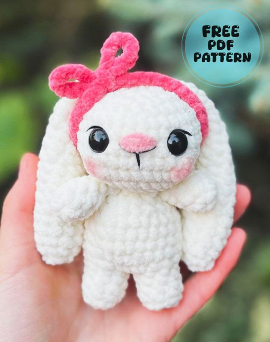 Crochet Chubby Cheeked Bunny Amigurumi