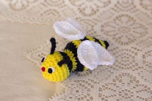 Crochet Little Bee