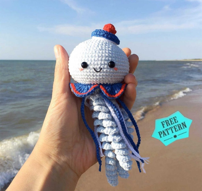 Crochet Amigurumi Jellyfish