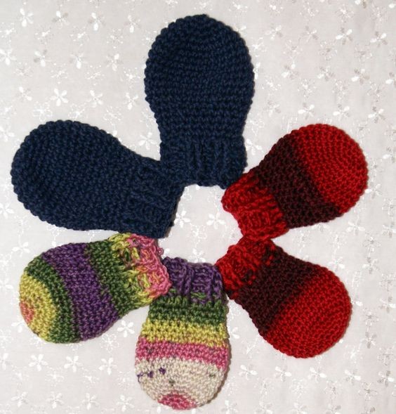 Crochet Thumbless Mitten