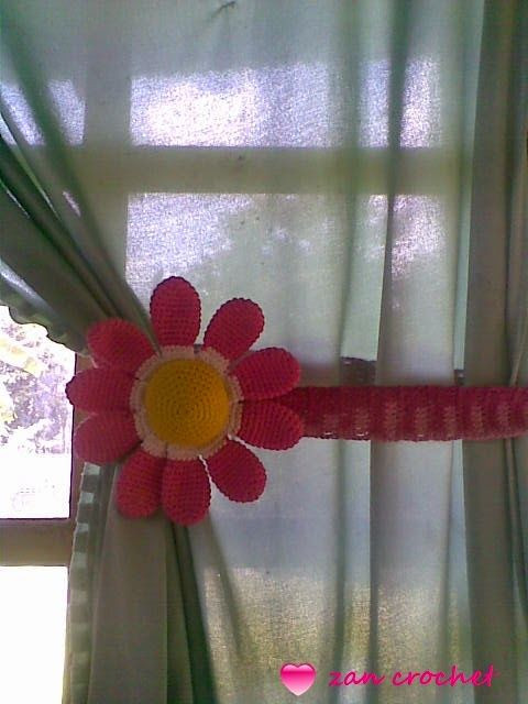 Crochet Flower Curtain Tie