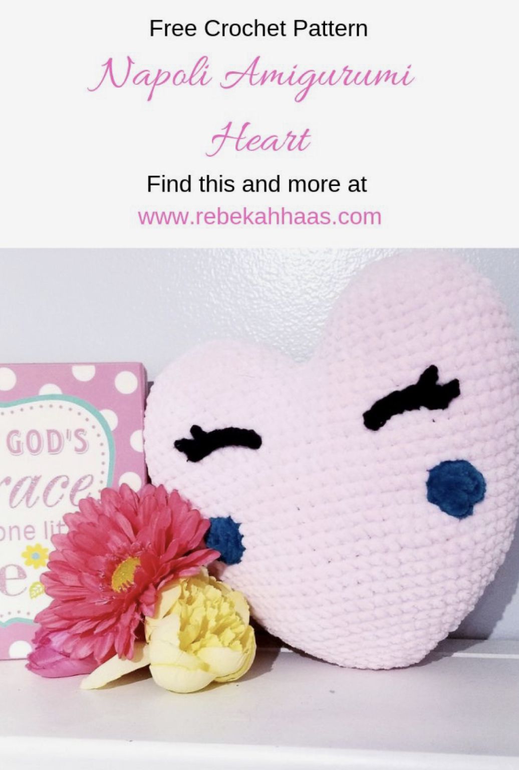 Heart Emoji Pillow – FREE CROCHET PATTERN — Craftorator