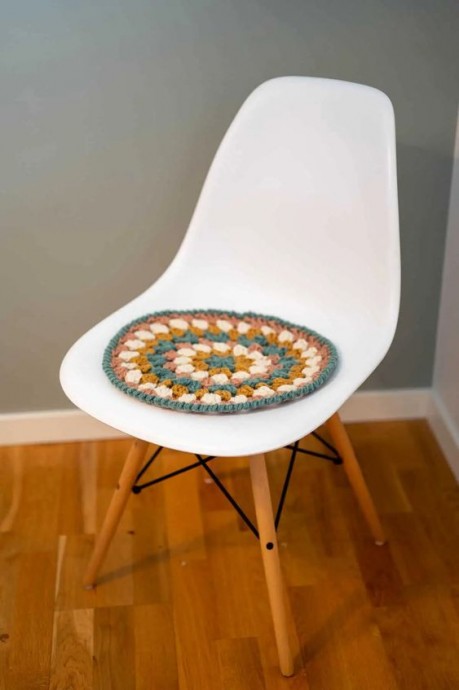 Crochet Granny Circle Chair Pad