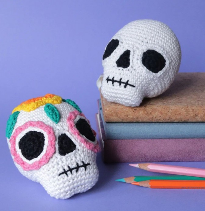 Crochet Adorable Skull (Free Pattern) FREE CROCHET PATTERN — Craftorator